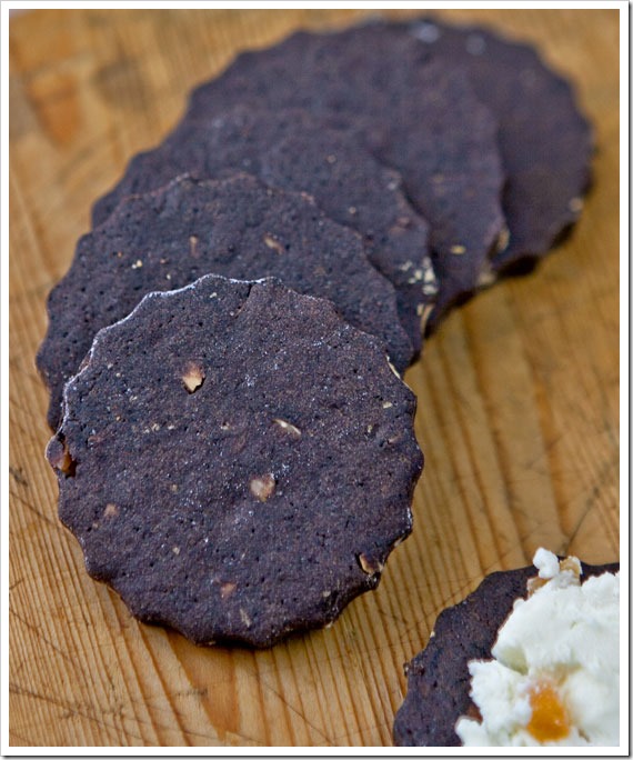 smoky-chocolate-crackers-7